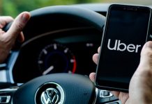 UberX e Moto agora podem ser solicitados pelo WhatsApp no Brasil; veja como usar