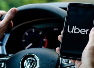 UberX e Moto agora podem ser solicitados pelo WhatsApp no Brasil; veja como usar
