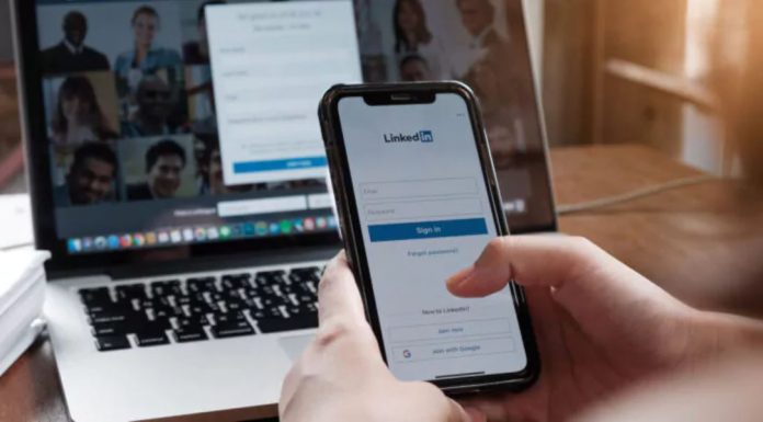 LinkedIn lança recursos com inteligência artificial para otimização de perfis e listas de empregos