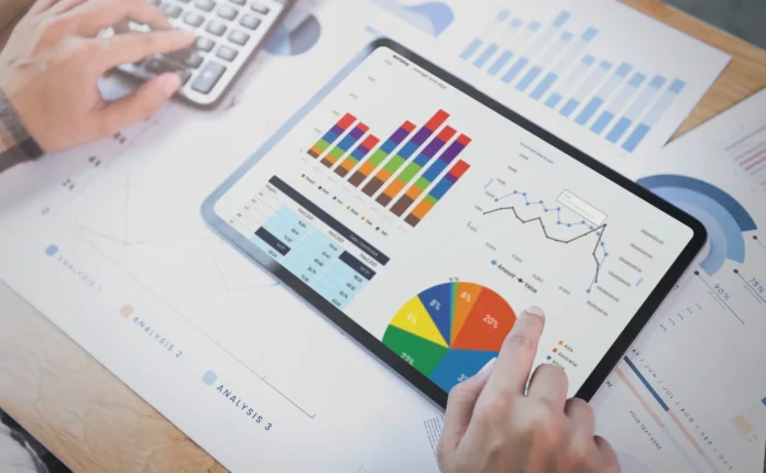 Um profissional de tráfego pago é um especialista em marketing digital que se concentra em atrair tráfego qualificado para um site, loja online ou campanha através de anúncios pagos. Esses especialistas são treinados para utilizar diversas plataformas de publicidade online, como Google Ads, Facebook Ads, Instagram Ads e muitas outras, para direcionar o tráfego certo para seus clientes. Um profissional de tráfego pago é um especialista em marketing digital que se concentra em atrair tráfego qualificado para um site, loja online ou campanha através de anúncios pagos. Esses especialistas são treinados para utilizar diversas plataformas de publicidade online, como Google Ads, Facebook Ads, Instagram Ads e muitas outras, para direcionar o tráfego certo para seus clientes.